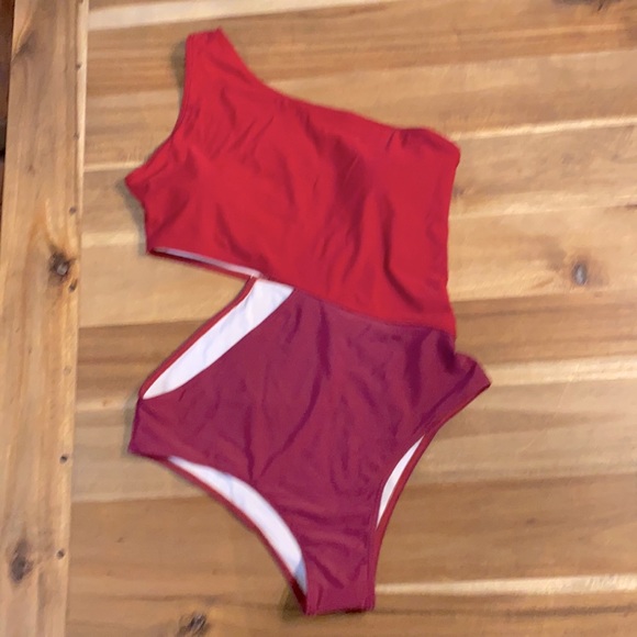 Other - SweatyRocks One Shoulder Cutout Swimsuit Monokini